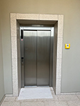 Portal Aufzug
